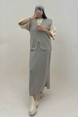 ست ژیله و دامن بافت تک دکمه