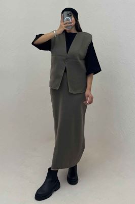 ست ژیله و دامن بافت تک دکمه