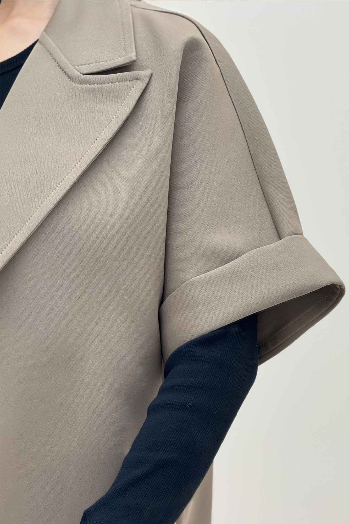 کت مازراتی نیم آستین