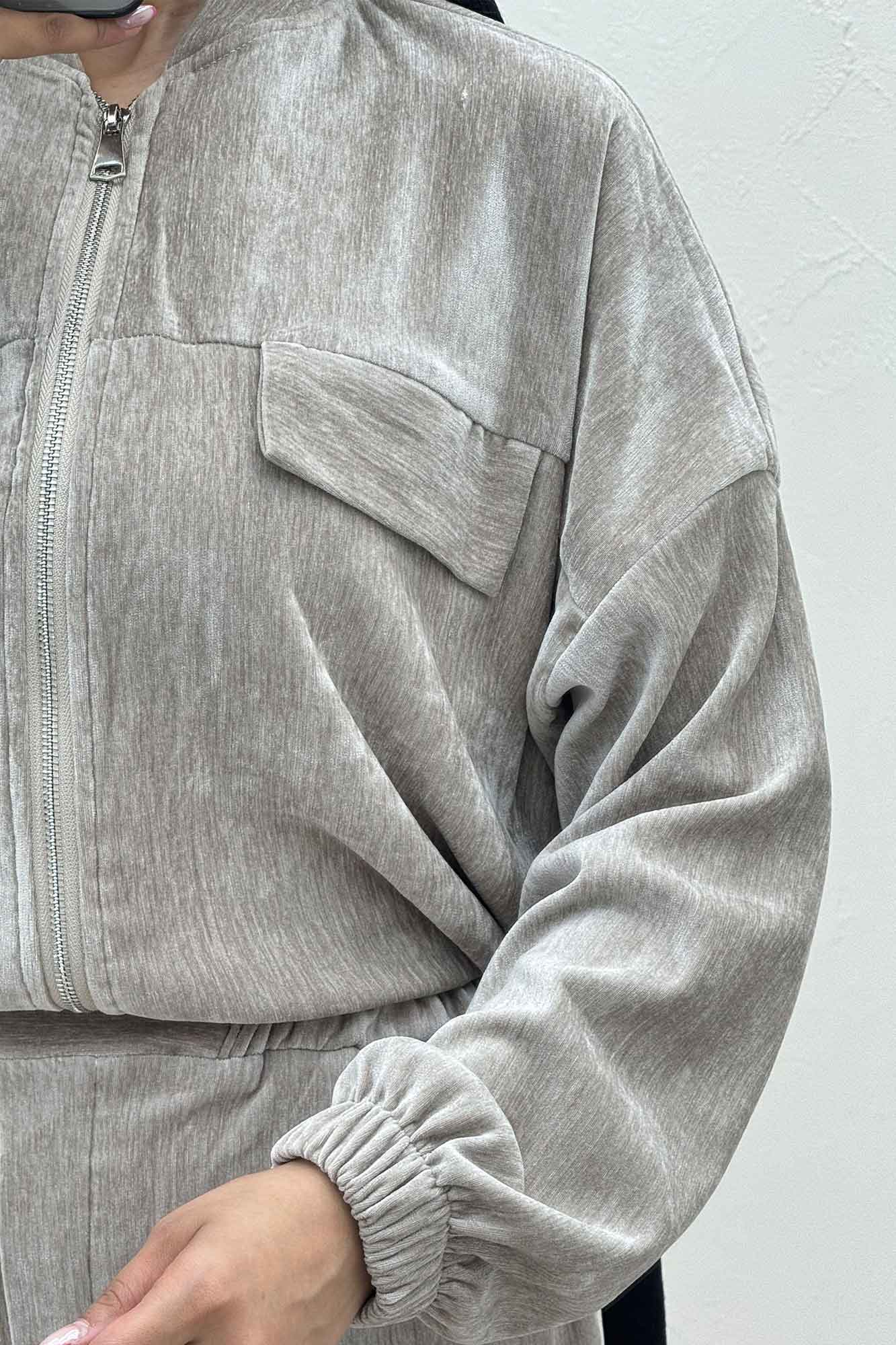 ست سویشرت و شلوار مخمل اویشو