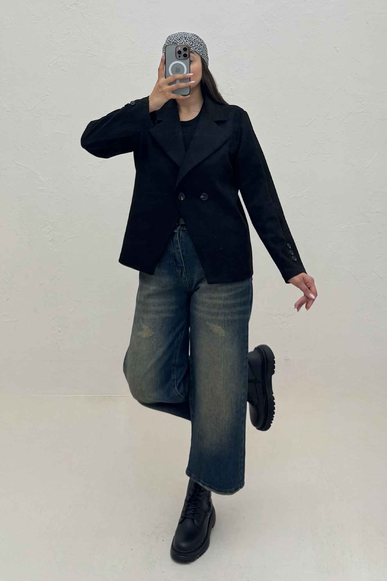 کت سوییت دو دکمه پایین هفتی