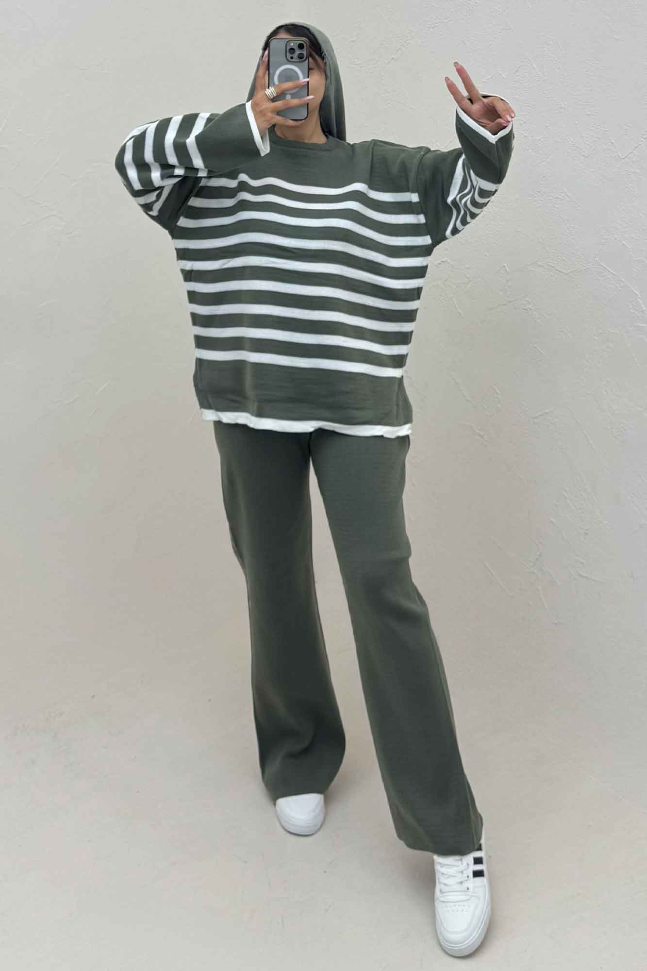 ست دورس و شلوار بافت خط پهن