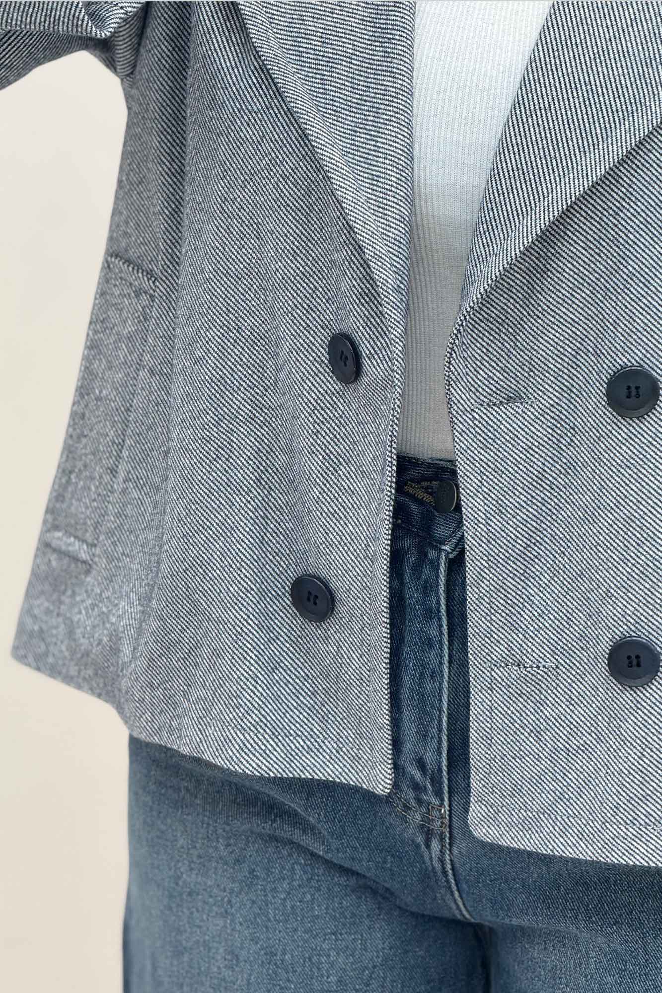 کت آستردار فوتر کجراه چهار دکمه نوبو