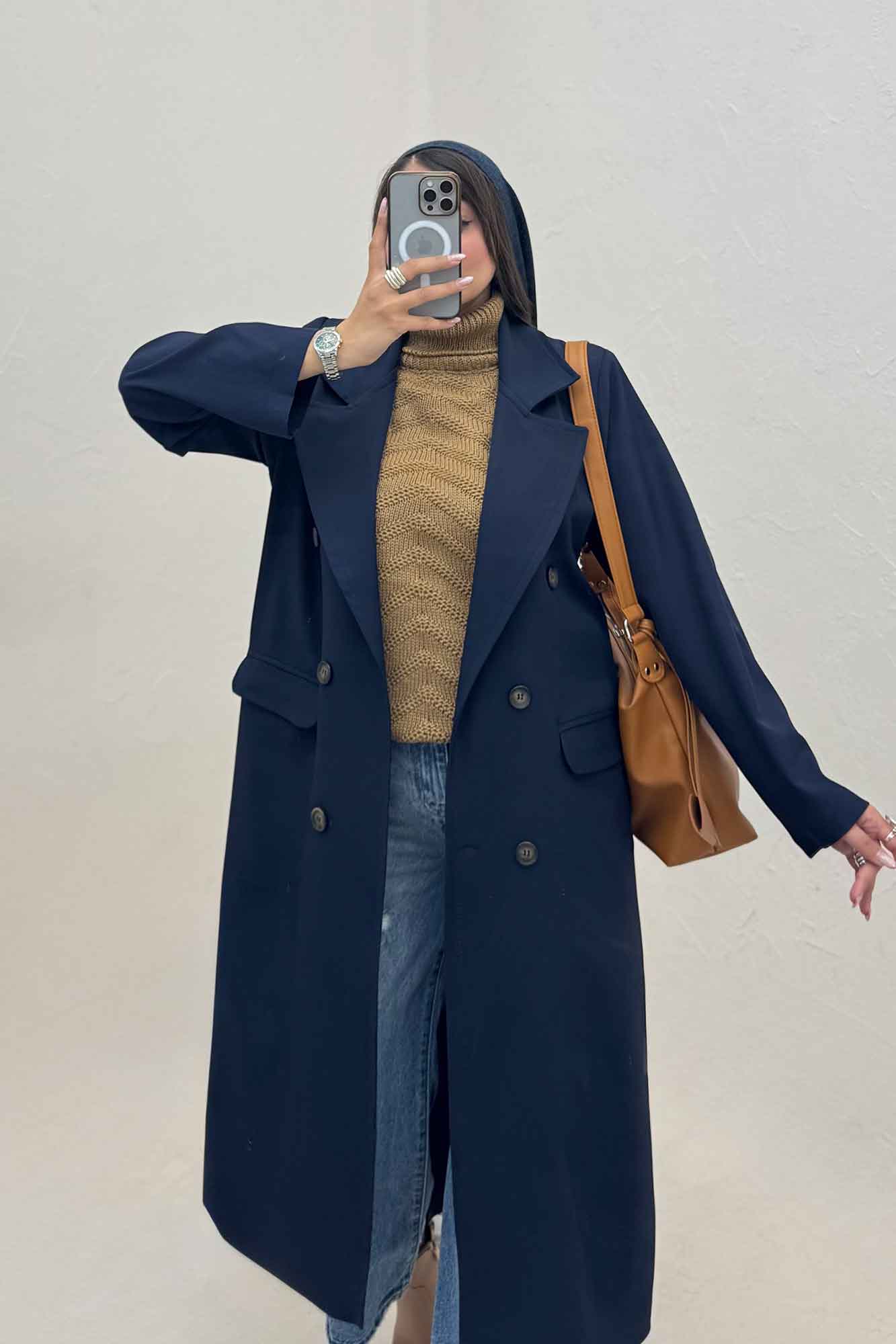 مانتو بلند بزیاق پشت چاکدار