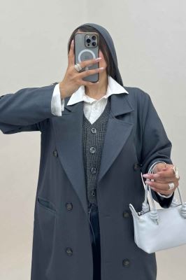 مانتو بلند بزیاق پشت چاکدار