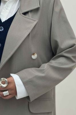 مانتو بلند بزیاق پشت چاکدار