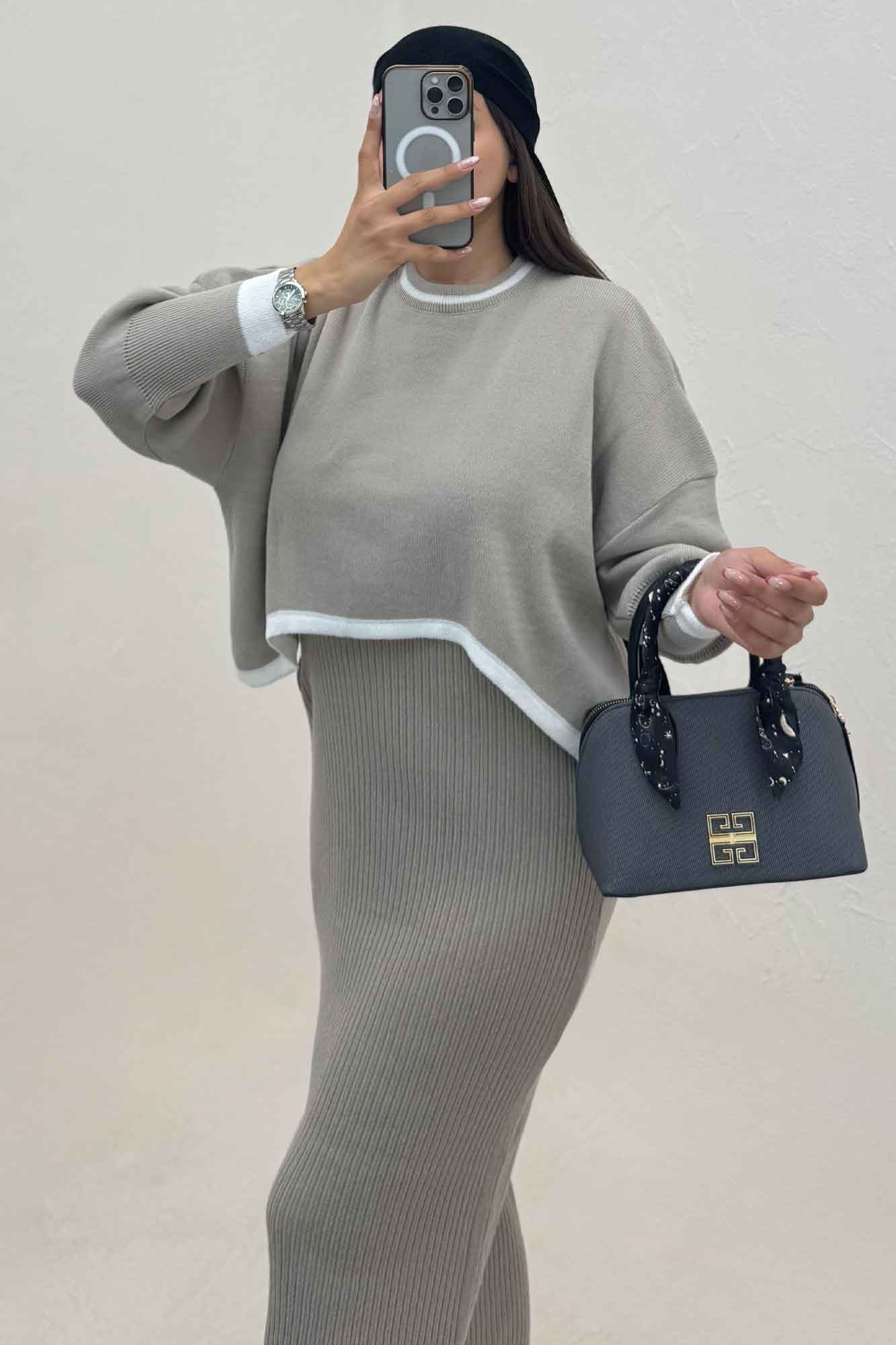 ست ساحلی و رویه بافت لبه سفید