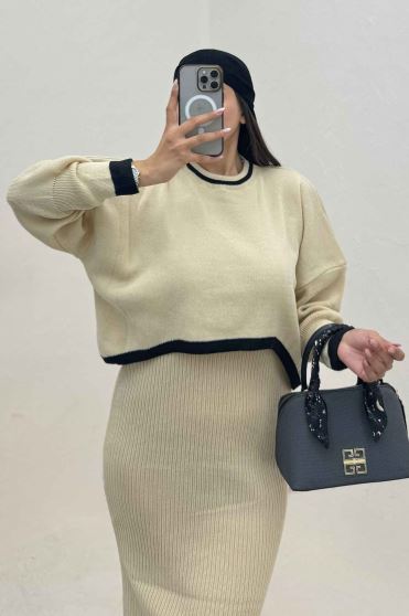 ست ساحلی و رویه بافت لبه سفید