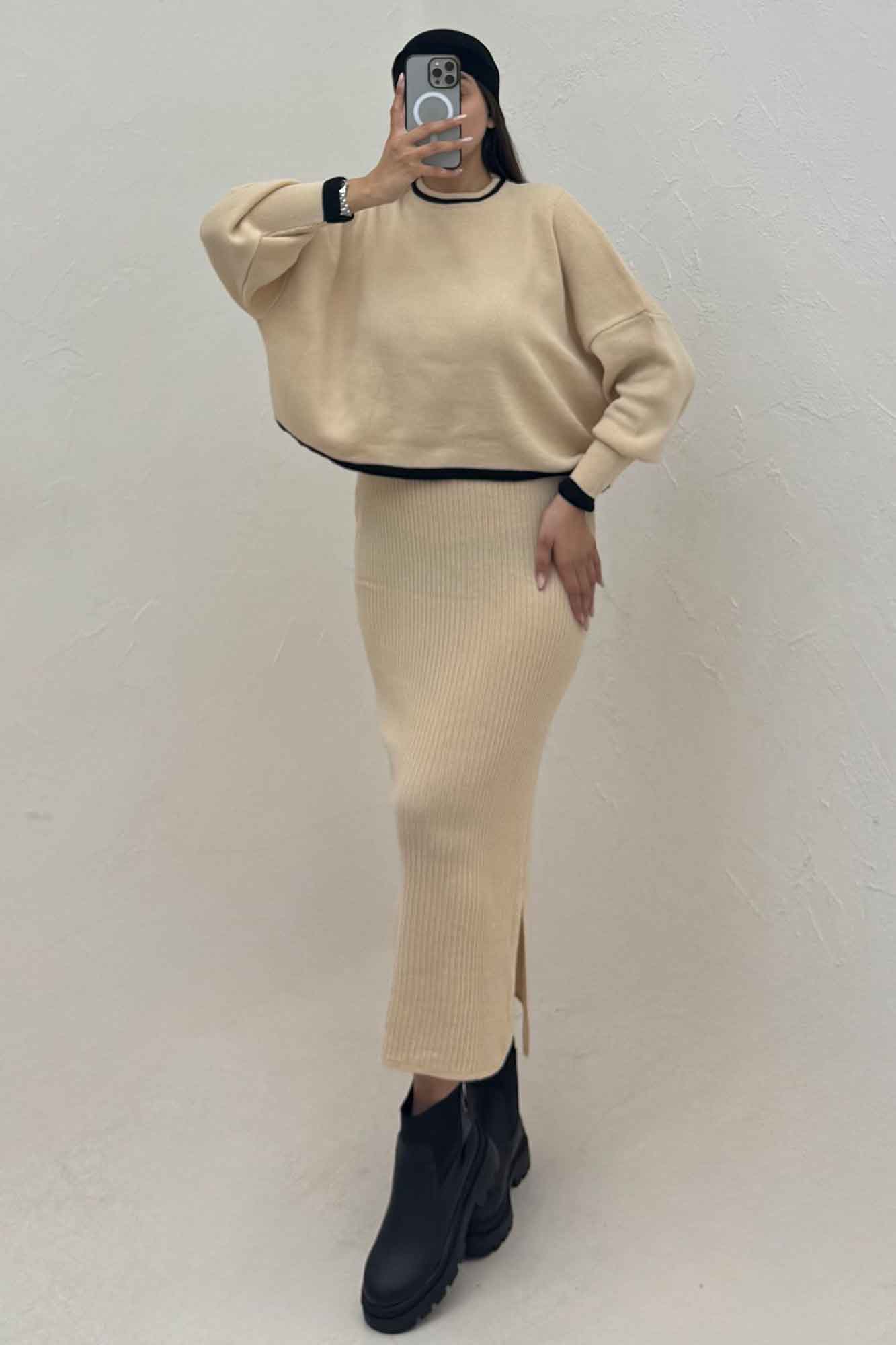 ست ساحلی و رویه بافت لبه سفید