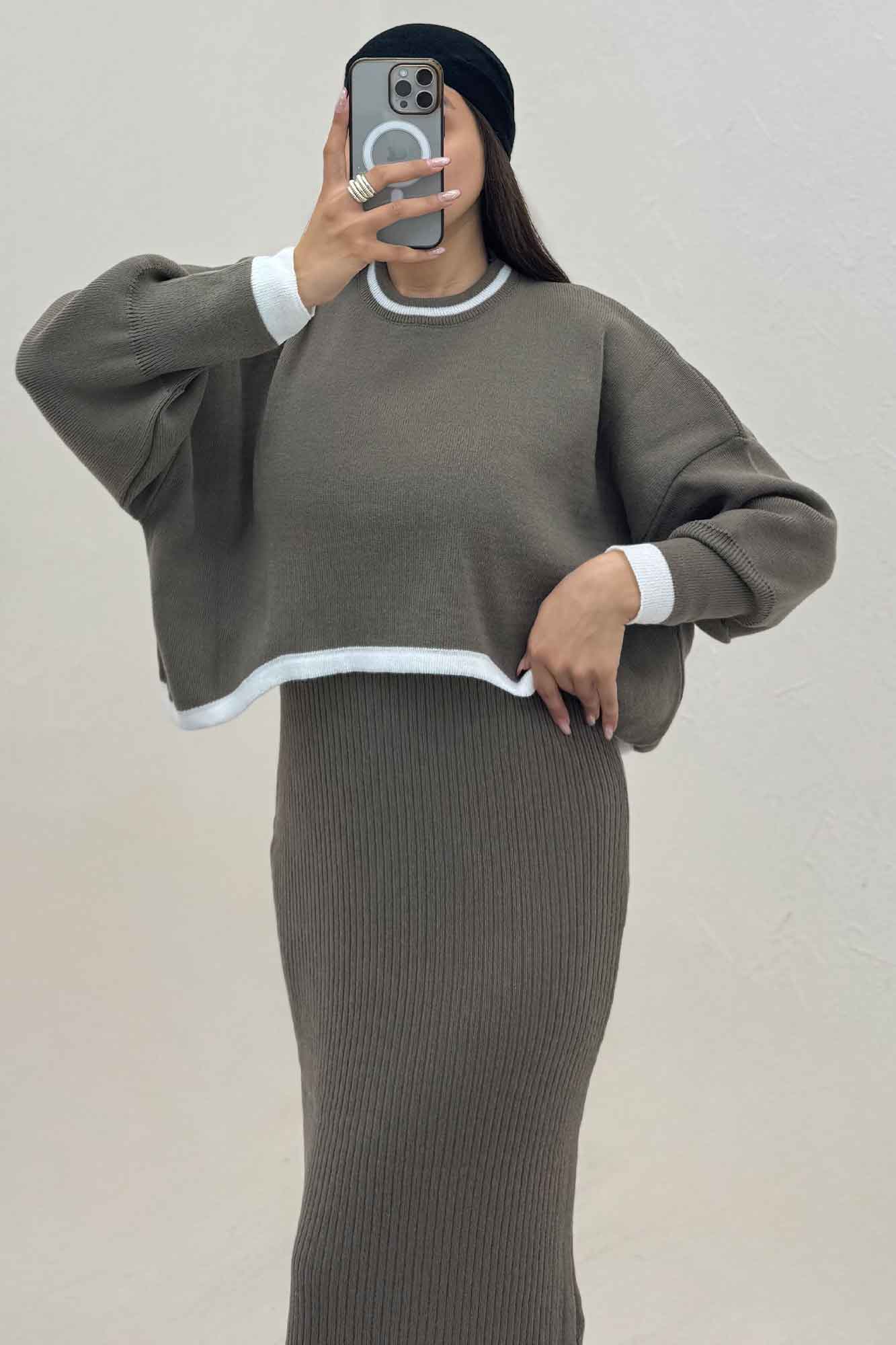 ست ساحلی و رویه بافت لبه سفید