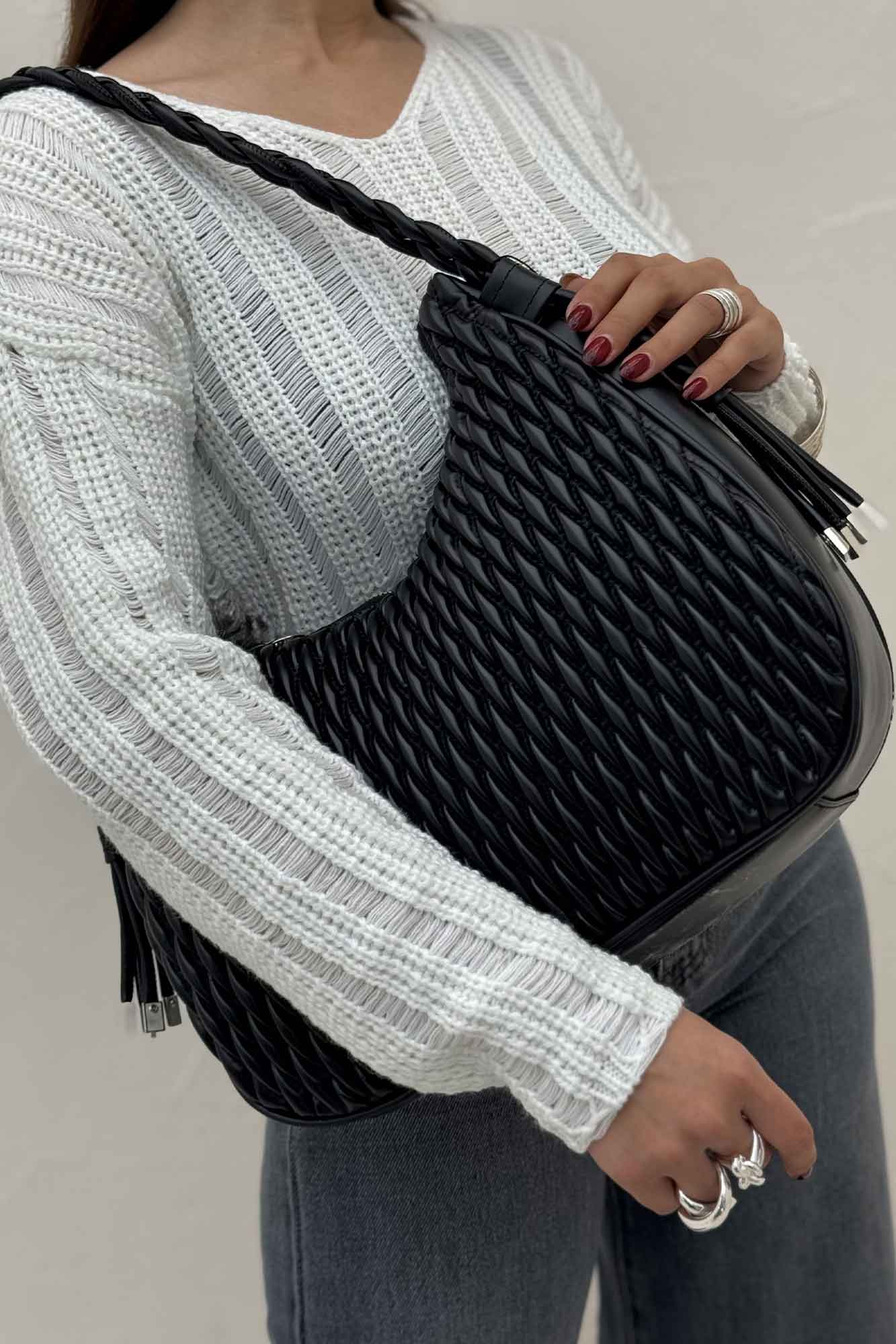 کیف زنانه گلدوزی دسته بافتی 4273