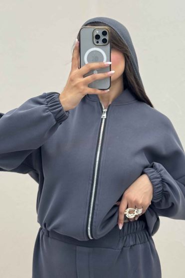 ست سویشرت و شلوار لیزری اویشو