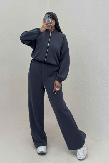 ست سویشرت و شلوار لیزری اویشو