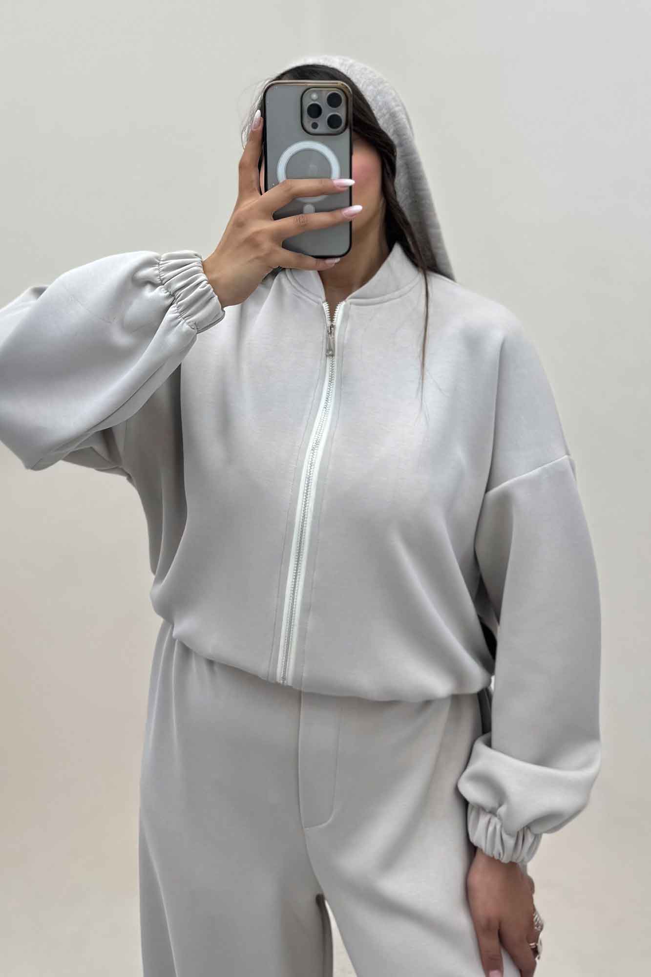 ست سویشرت و شلوار لیزری اویشو