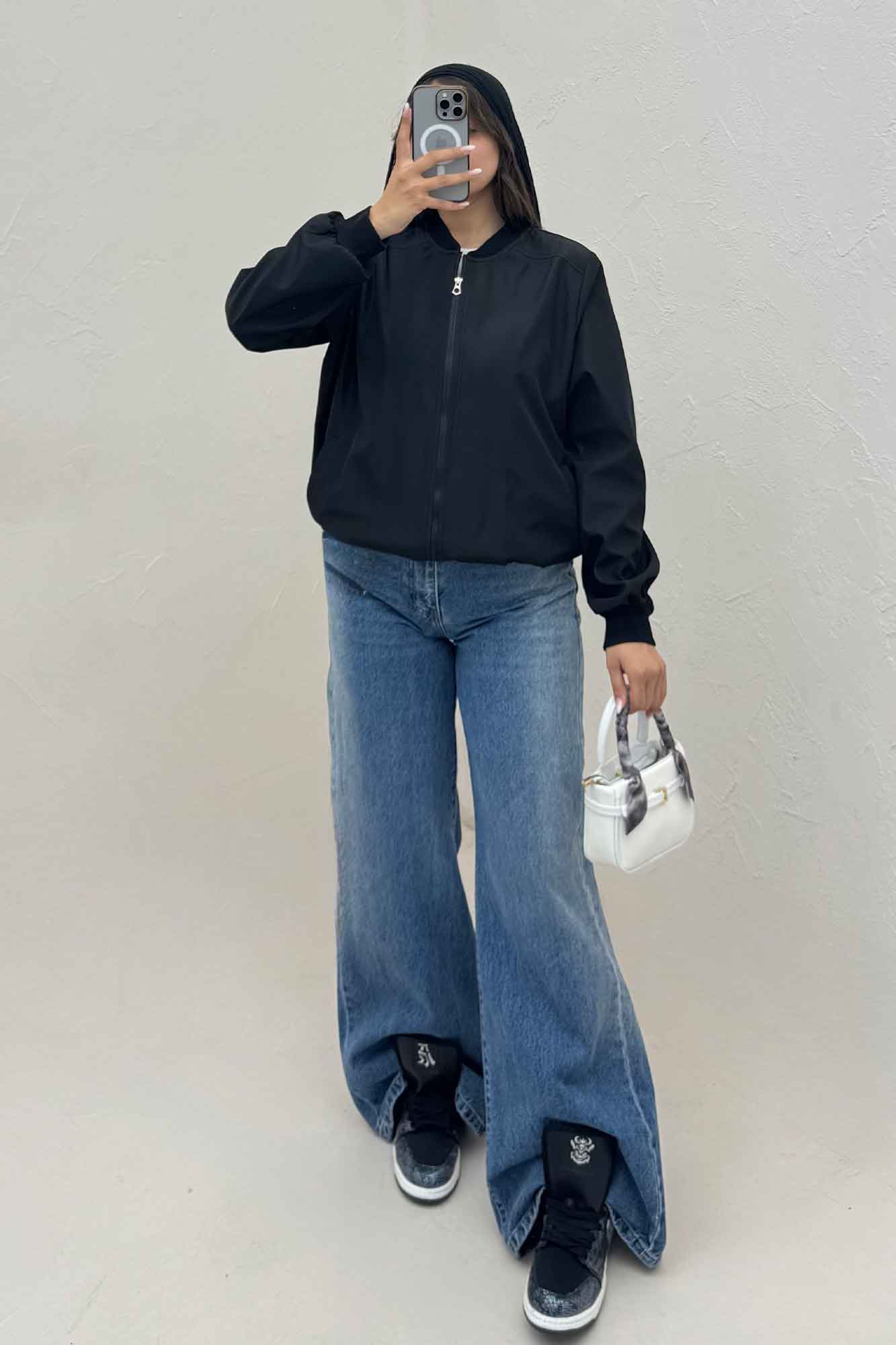 بامبر جکت سانتانا