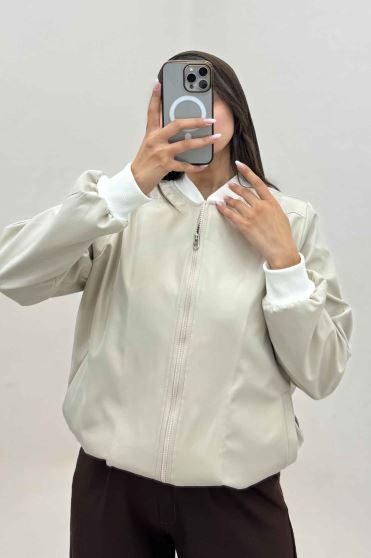 بامبر جکت سانتانا