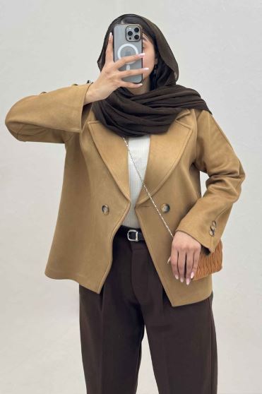 کت سوییت دو دکمه پایین هفتی