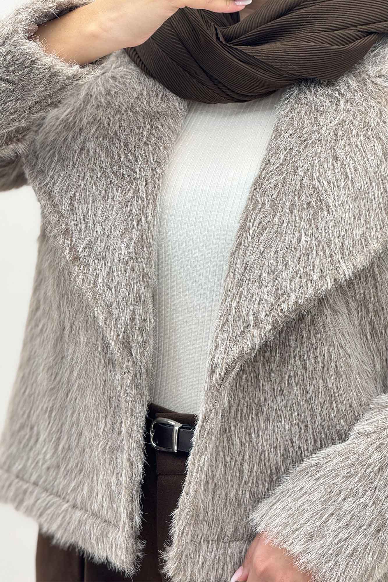 کت خز آستردار یقه انگلیسی