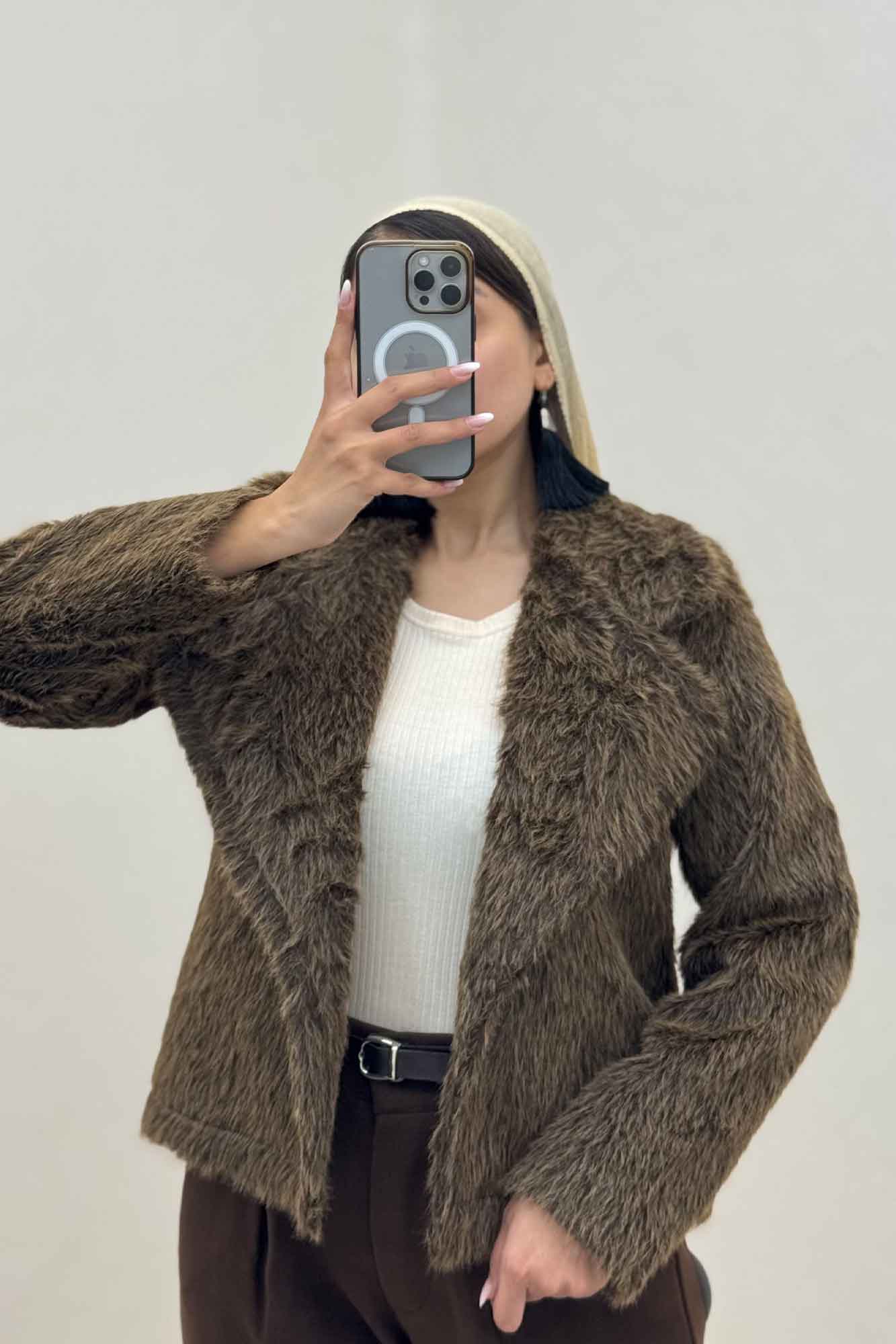 کت خز آستردار یقه انگلیسی