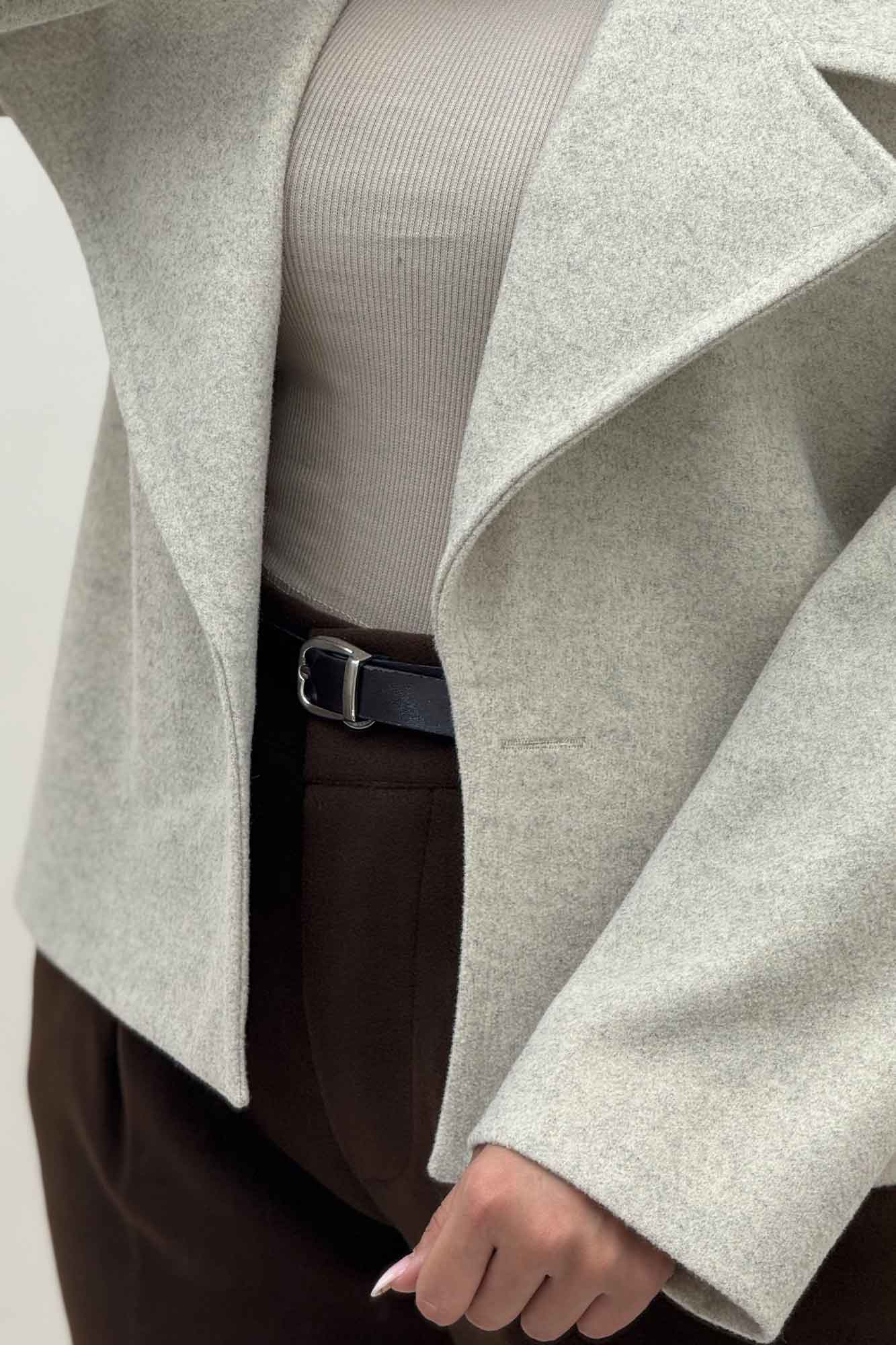 کت فوتر تک دکمه اسپات