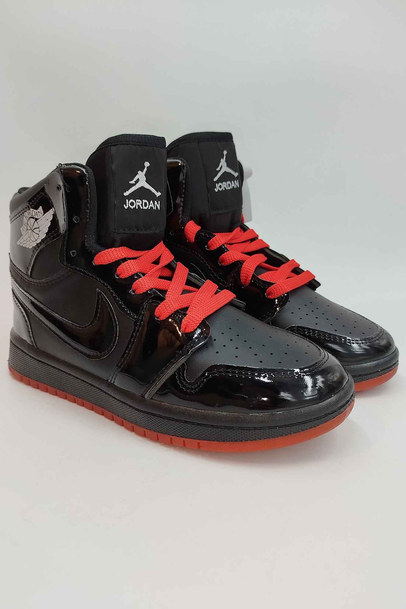 کتانی ساقدار ورنی نایک