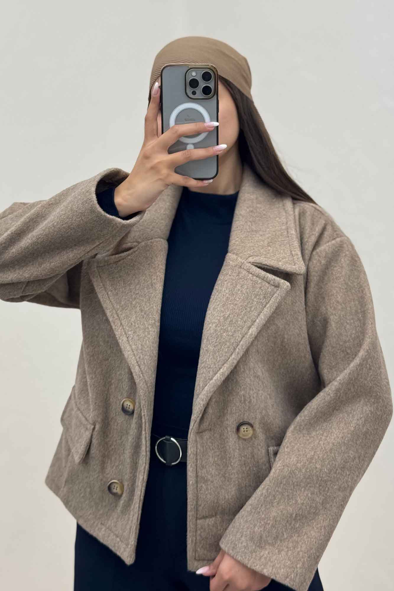 کت فوتر کشمیر در جیب پیله