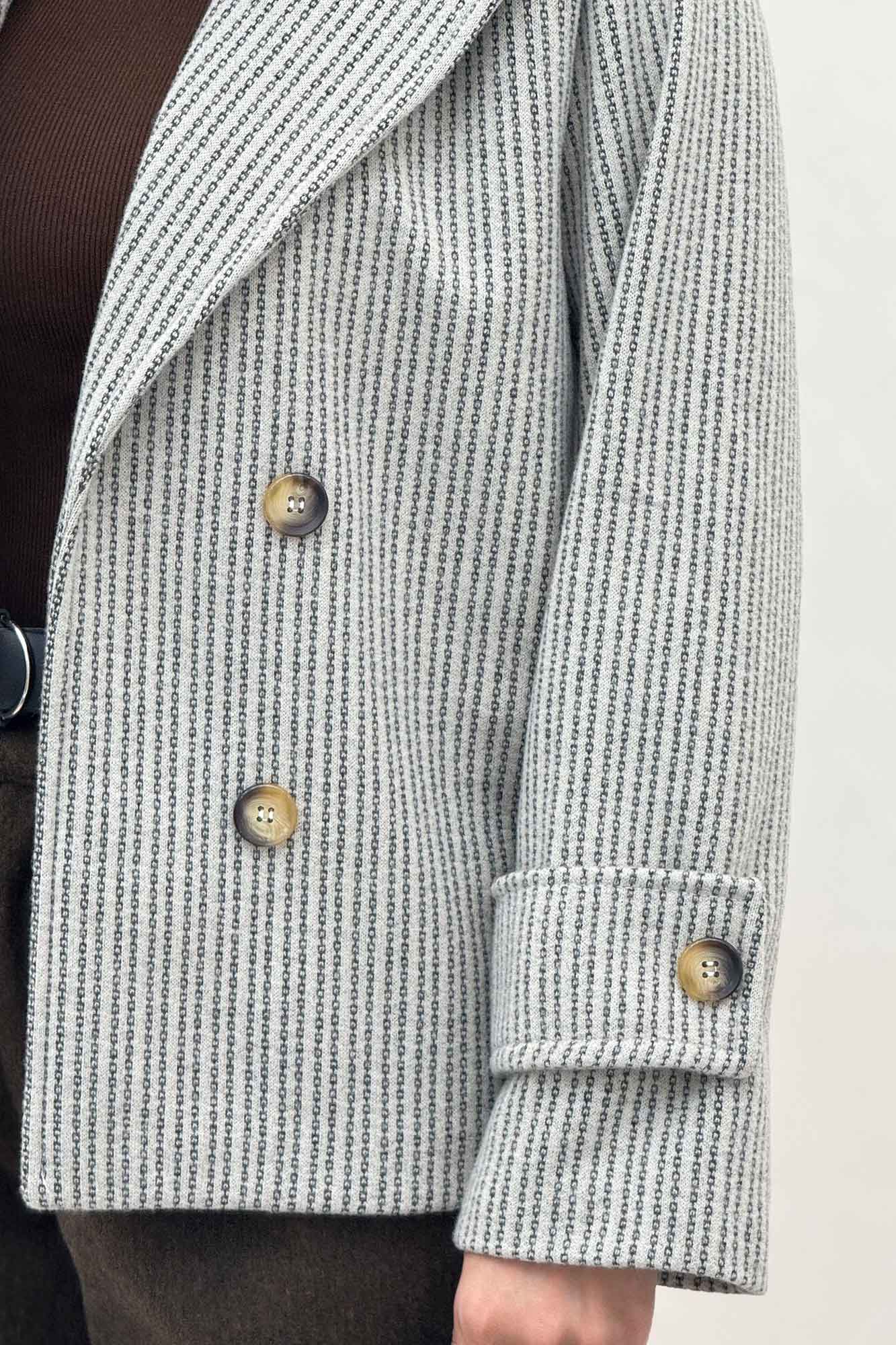 پالتو فوتر زنجیری آستردار چهار دکمه