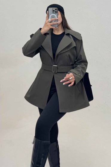 ترنچ کت سانتانا پشت چتری