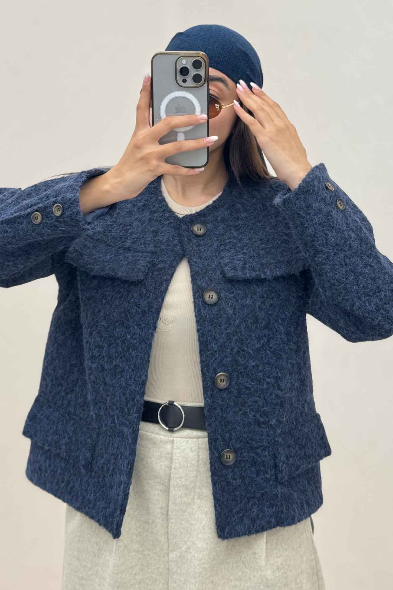 کت آستردار ویکتونا 4 در جیب