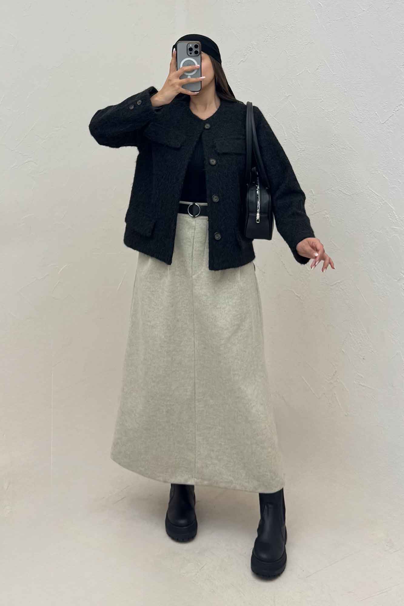 کت آستردار ویکتونا 4 در جیب