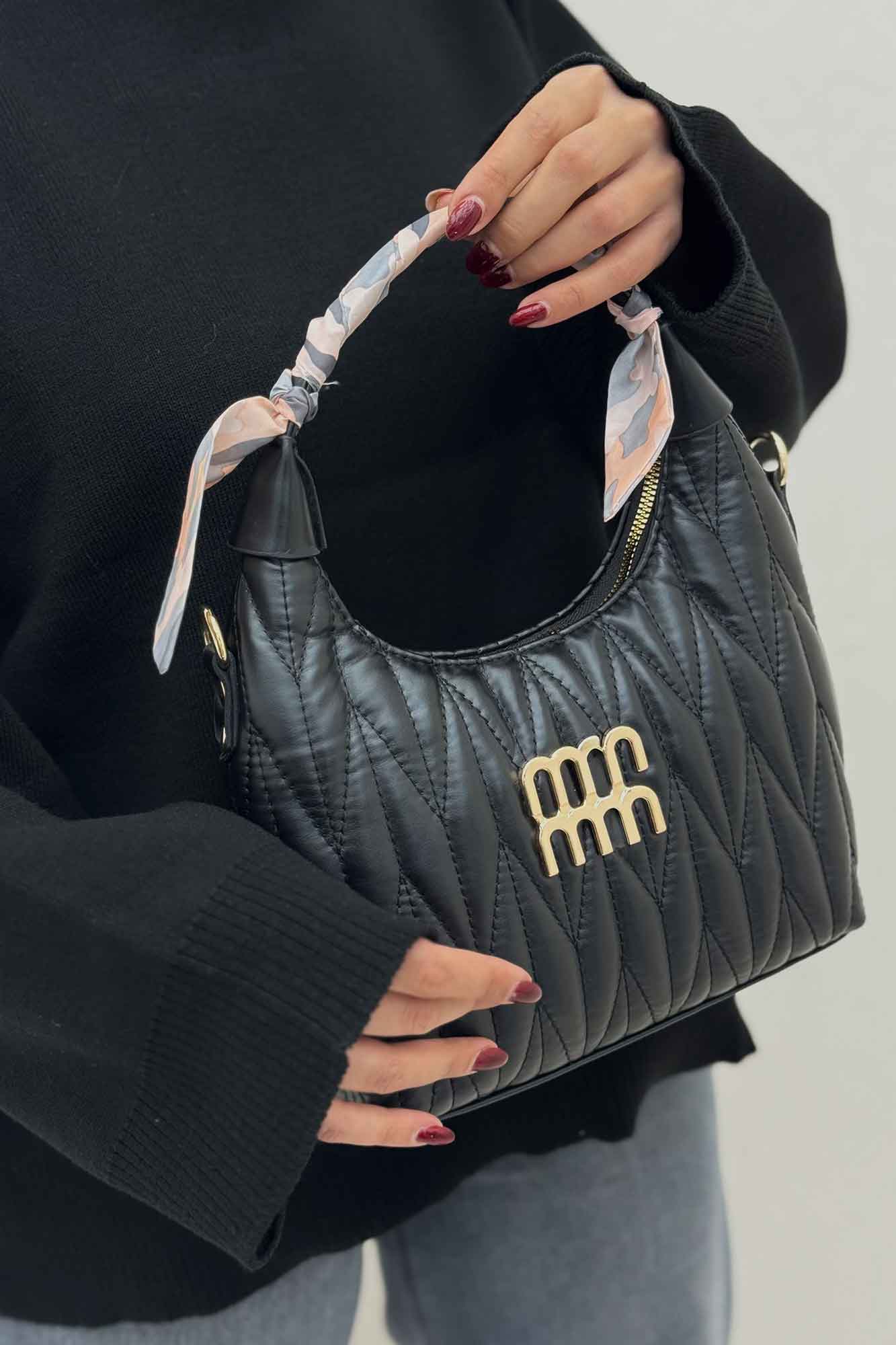 دخترانه گلدوزی میومیو 1925