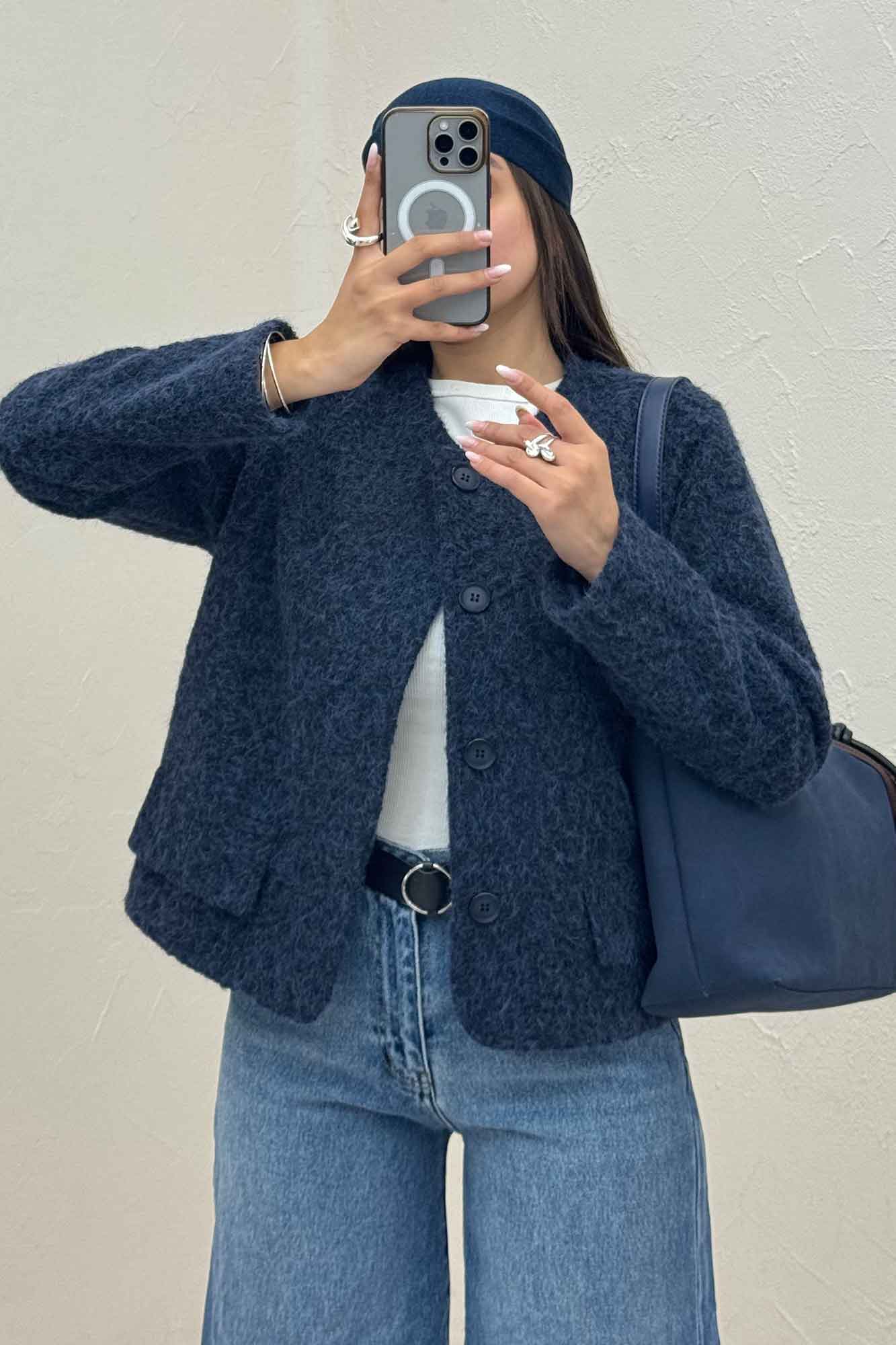 کت ویکتونا یقه گرد آستردار