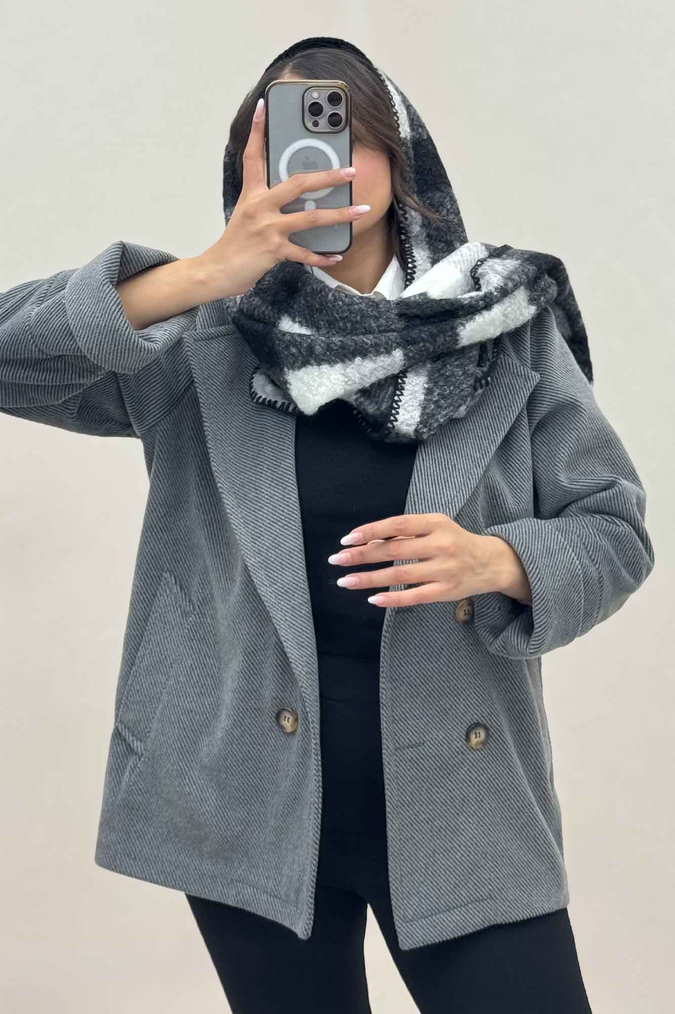 پالتو آستردار فوتر کجراه مچ برگردان 