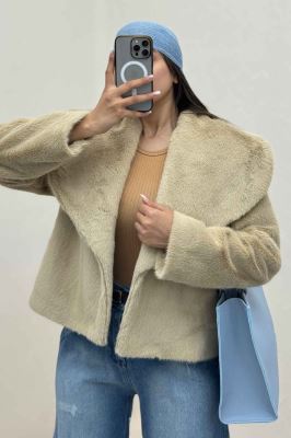 کت پوست آستردار یقه پهن