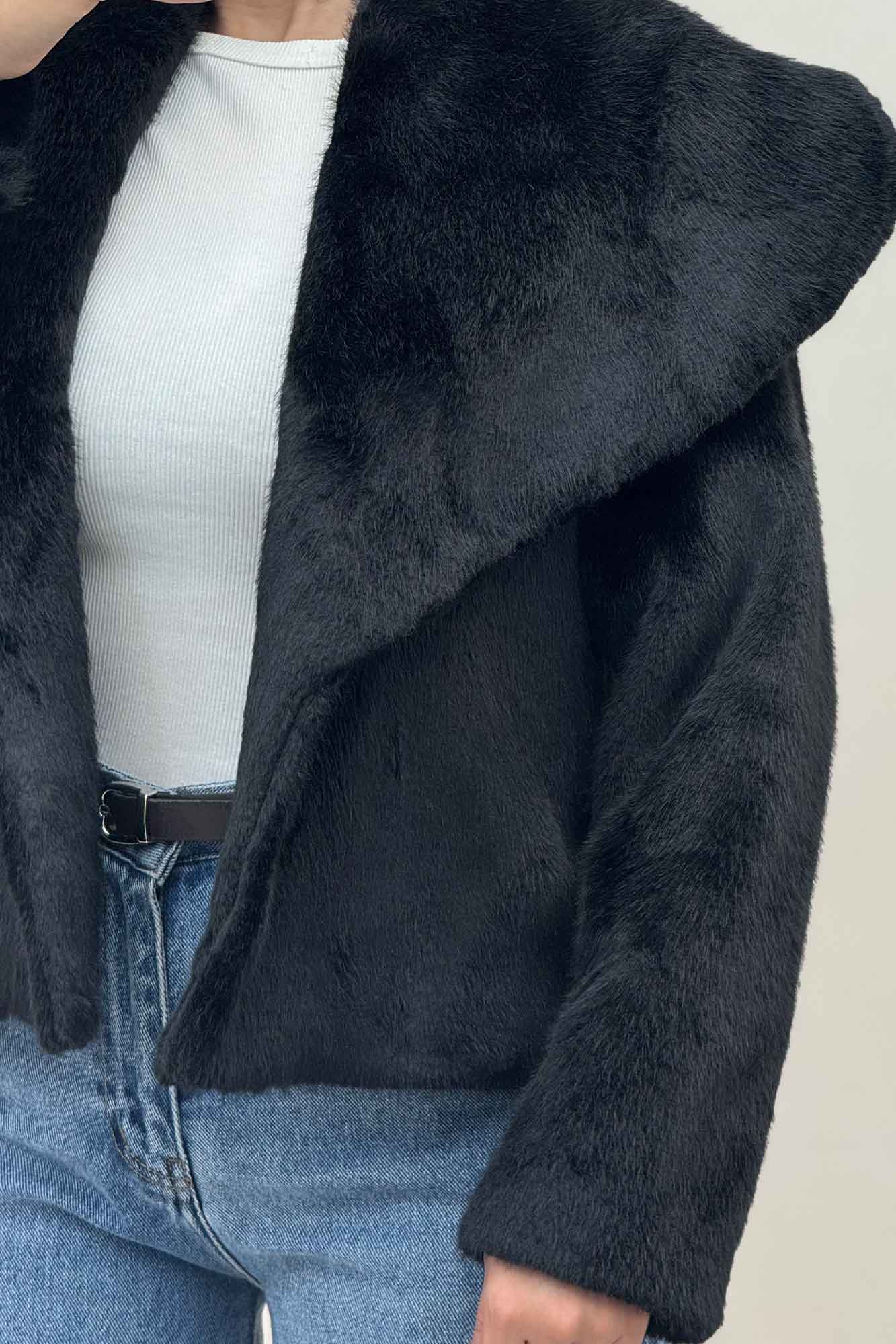 کت پوست آستردار یقه پهن