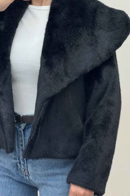 کت پوست آستردار یقه پهن