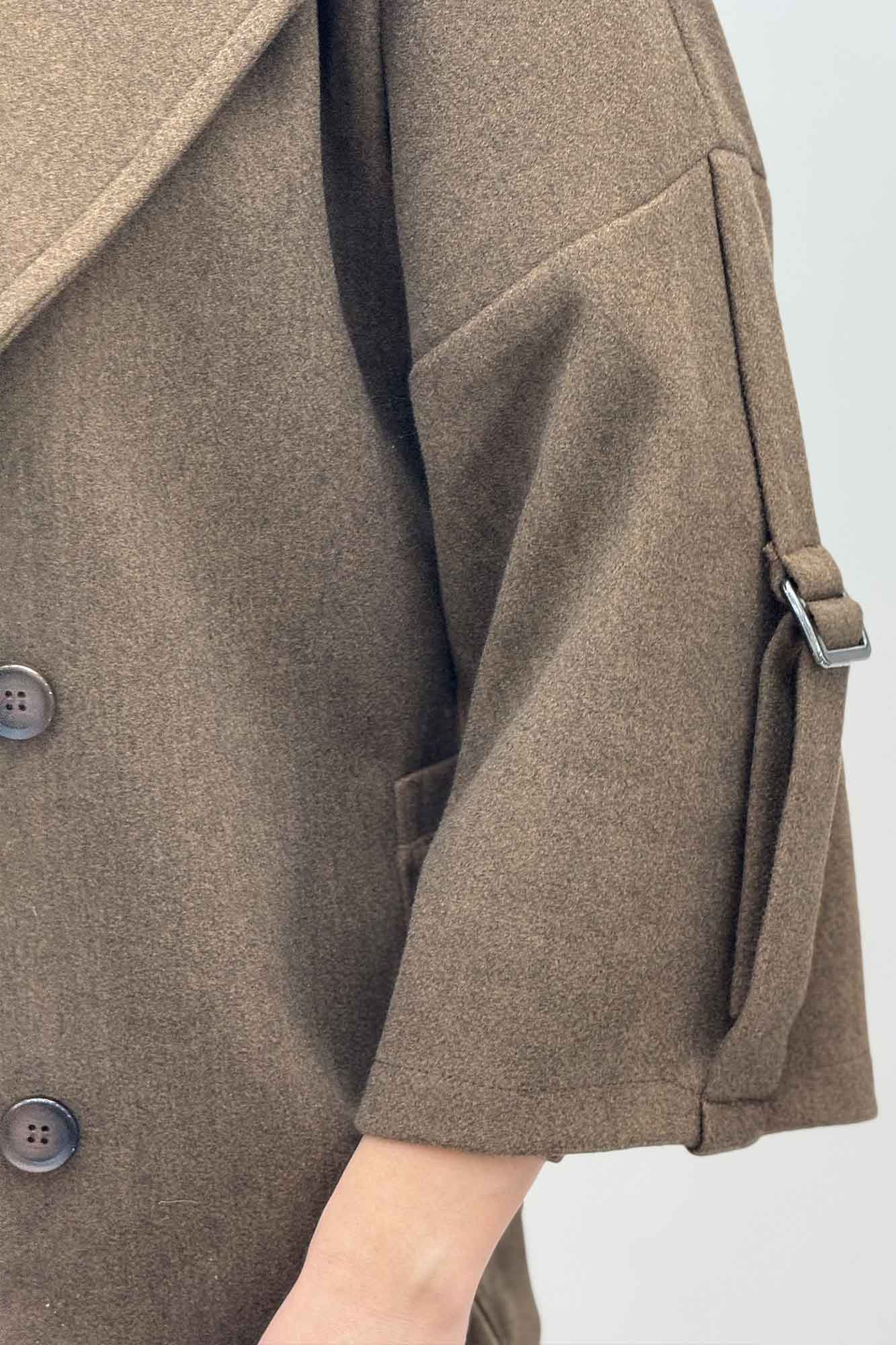 کت یقه پهن فوتر آستین سگک دار EXPORT