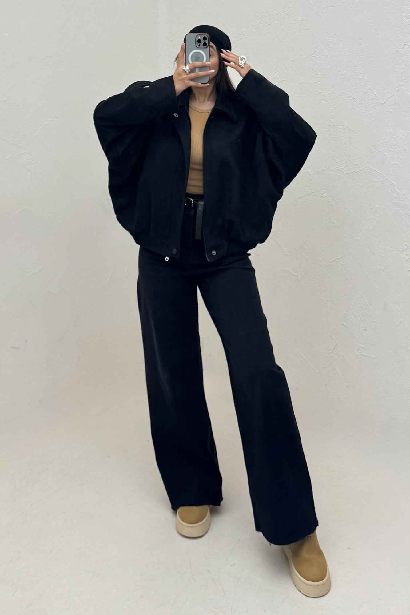 بامبر آستردار سوییت طرح 2