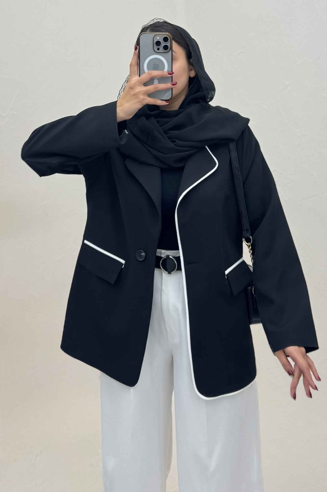 کت مازراتی مغزی دوزی سفید مارکو