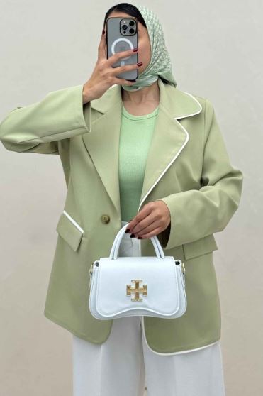 کت مازراتی مغزی دوزی سفید مارکو