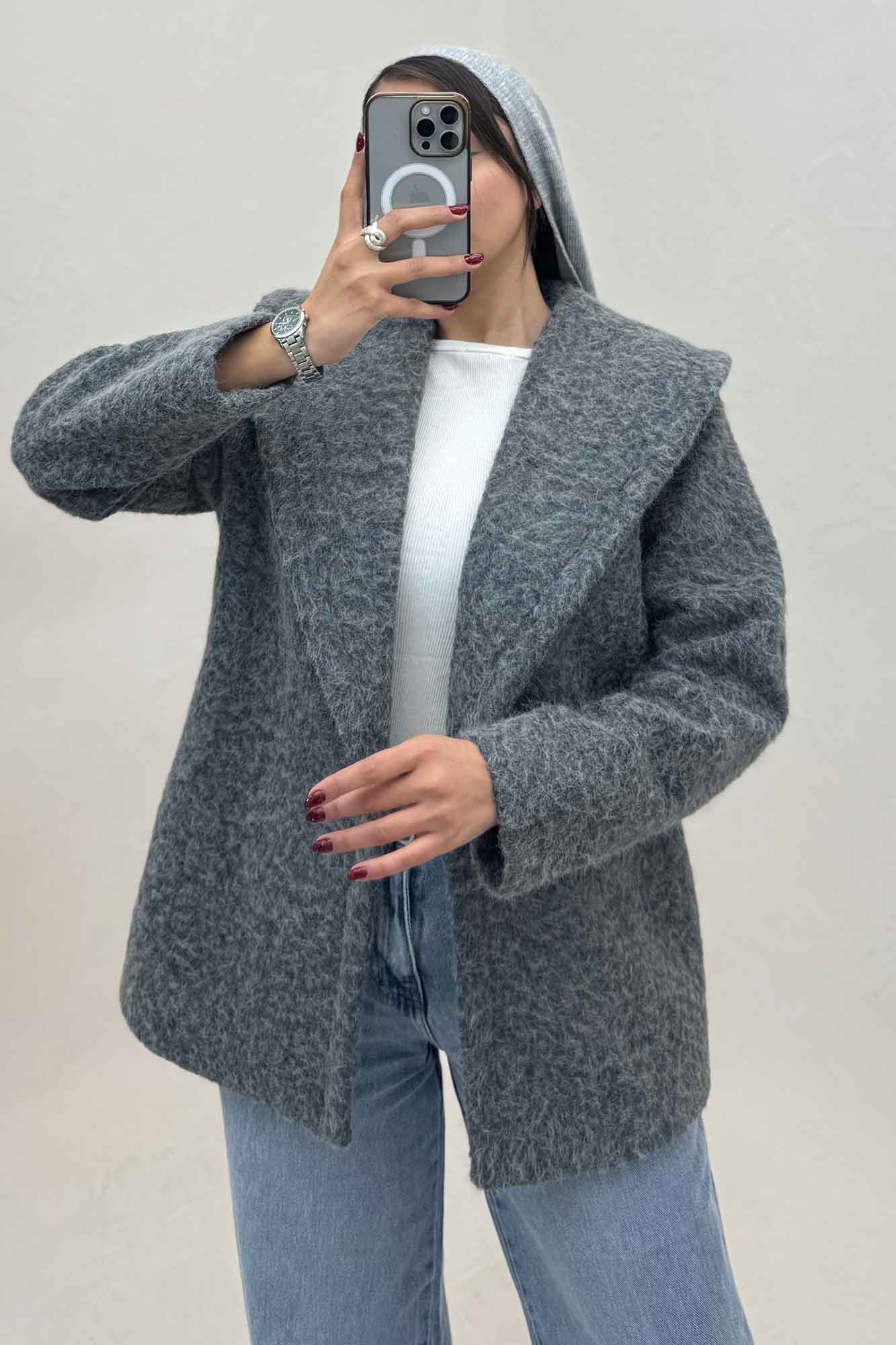 کت ویکتونا آستردار درتا