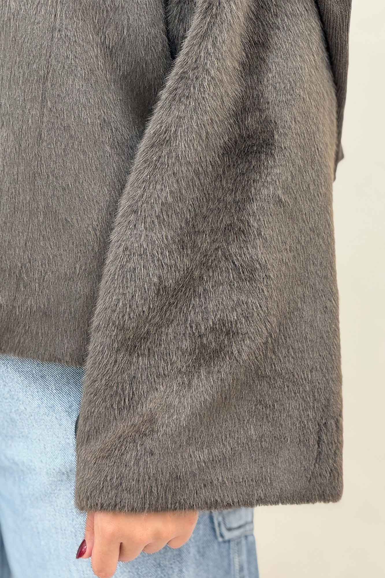 کت پوست آستردار مینیمال