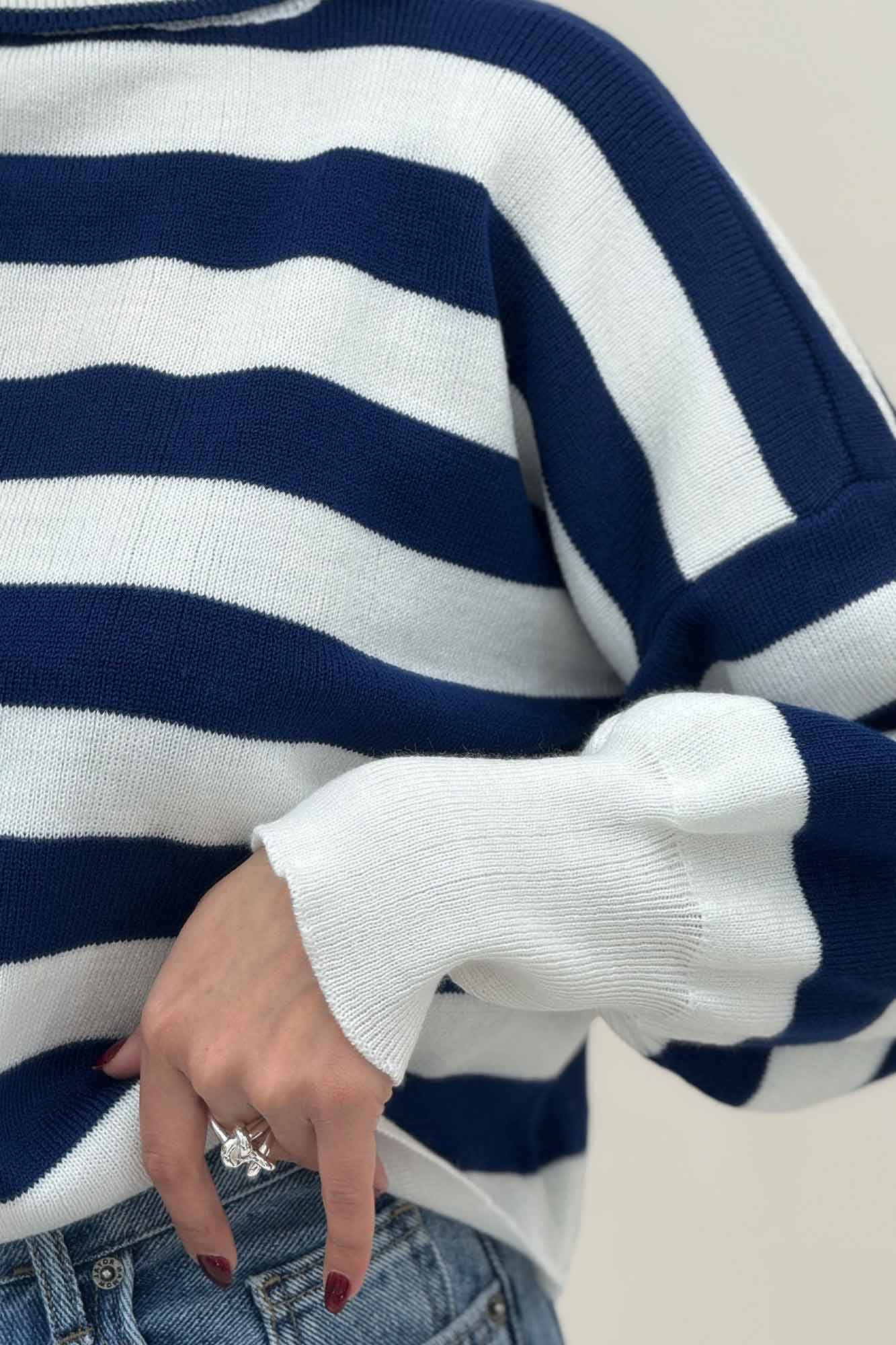 کراپ یقه اسکی آستین کشی