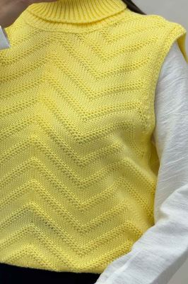 ژیله بافت یقه اسکی طرح زیگزاگ کد 1028