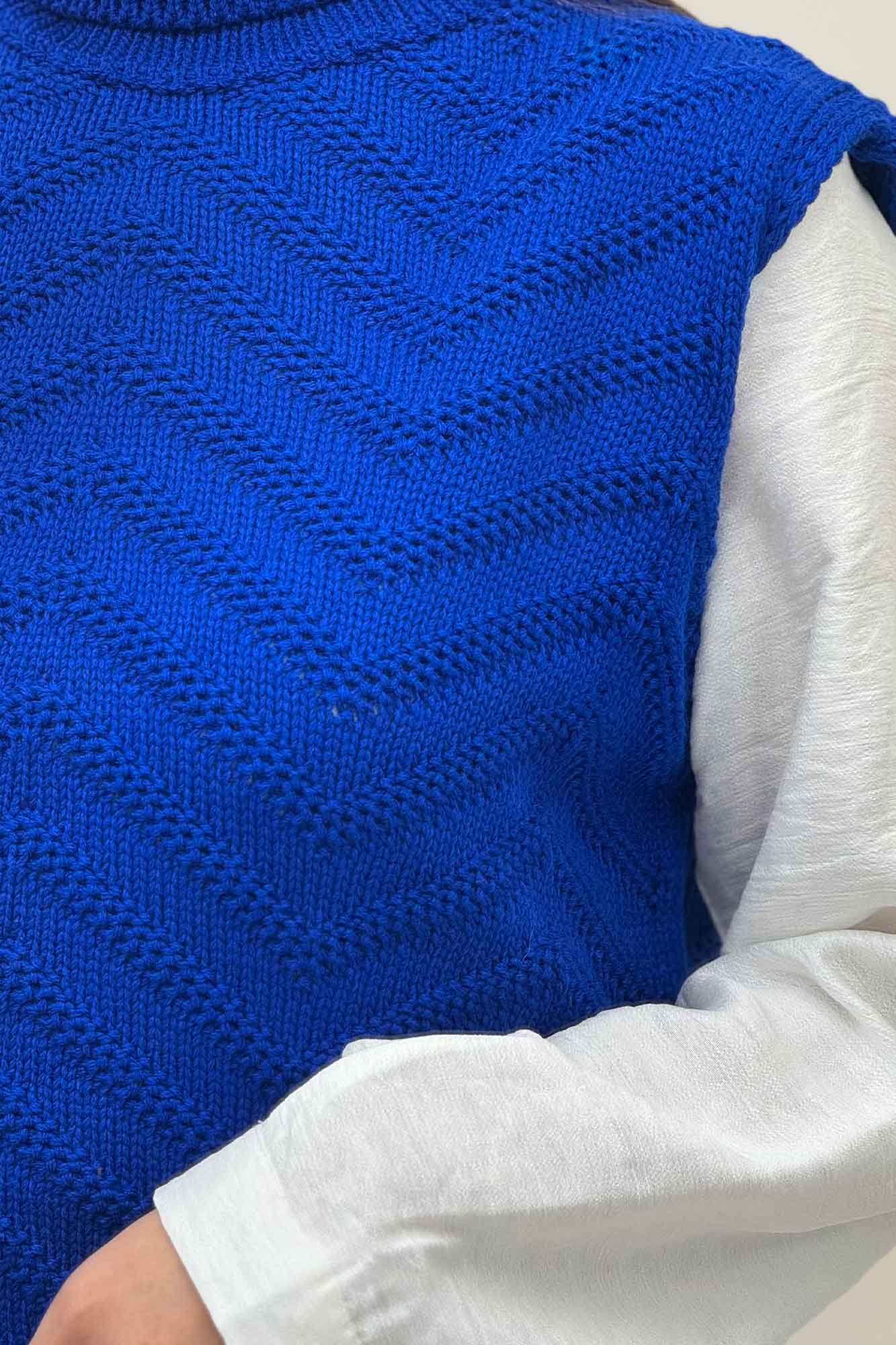 ژیله بافت یقه اسکی طرح زیگزاگ کد 1028