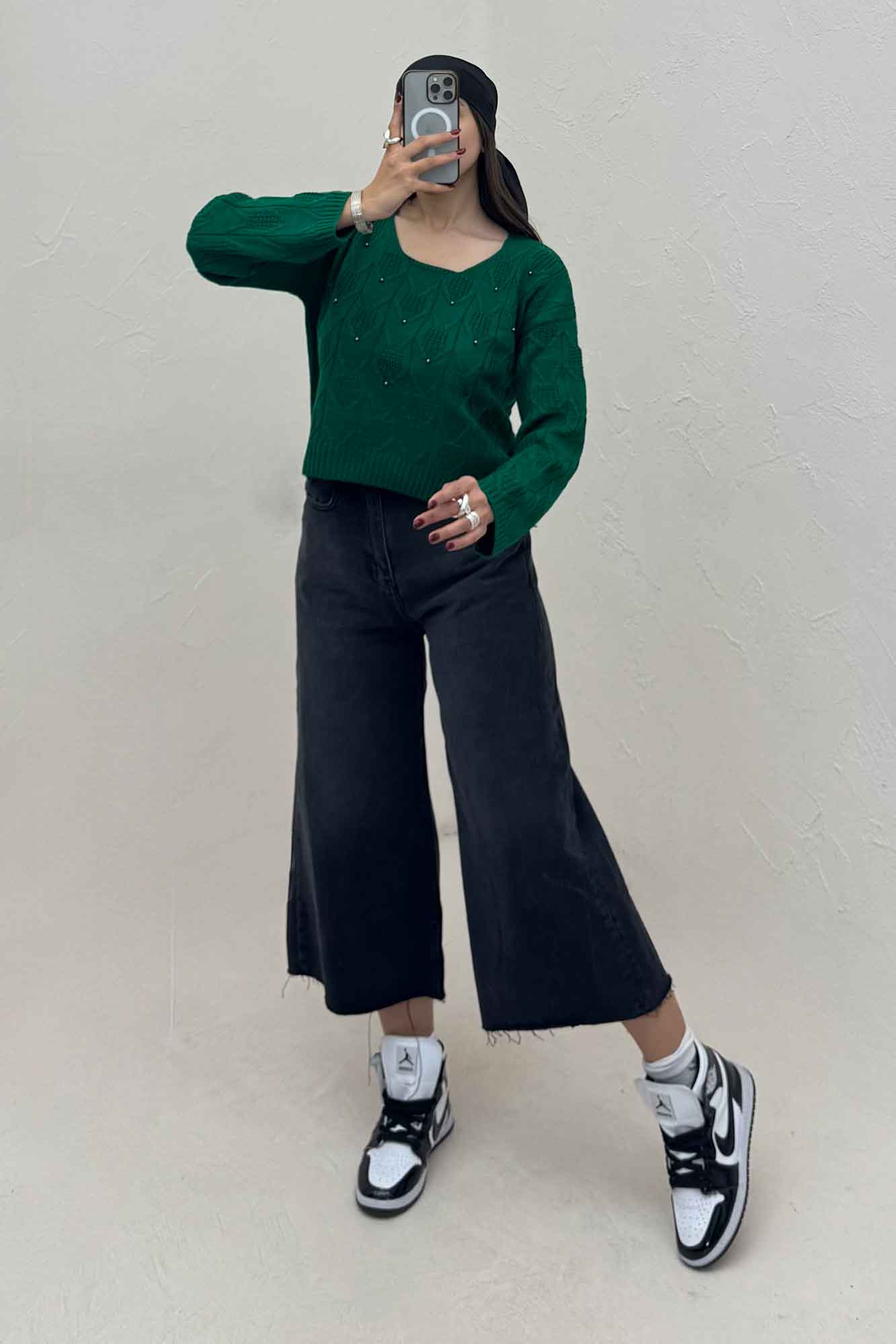 بلوز بافت طرح دار منجقی کد 168