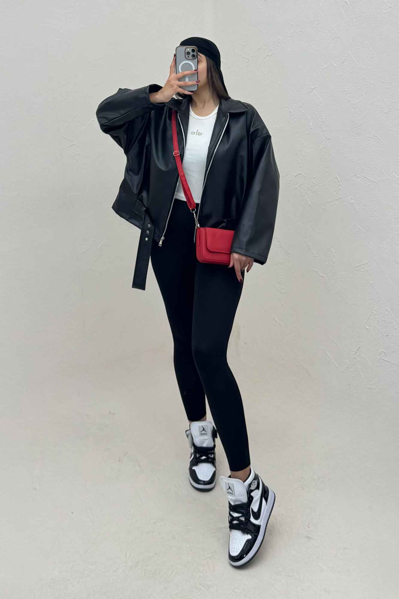 کت چرم زیپدار پایین سگک