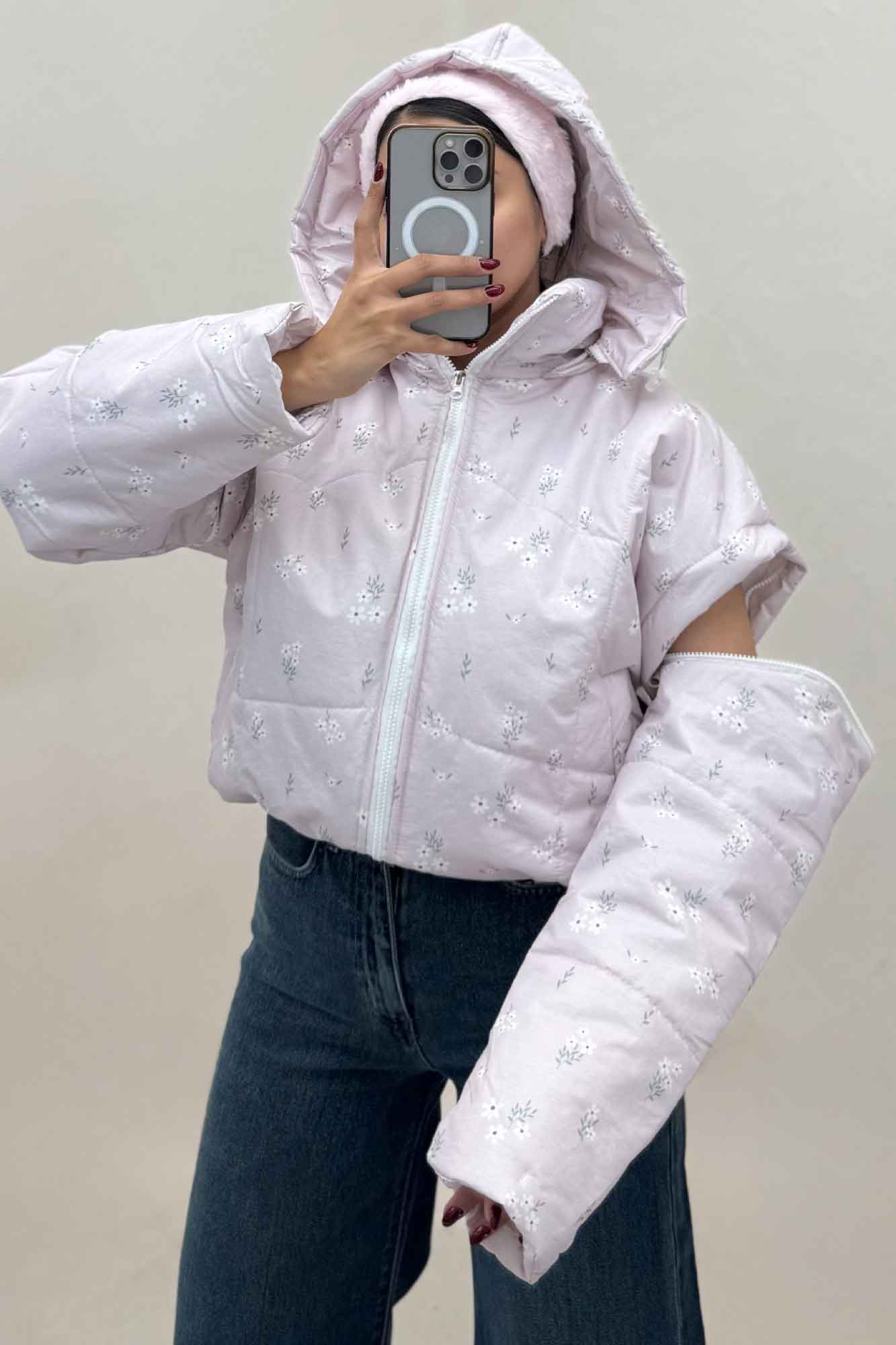 کاپشن پافری کلاهدار طرح گل کد 439