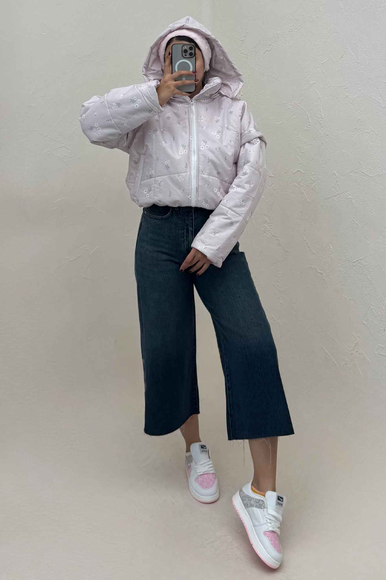 کاپشن پافری کلاهدار طرح گل کد 439