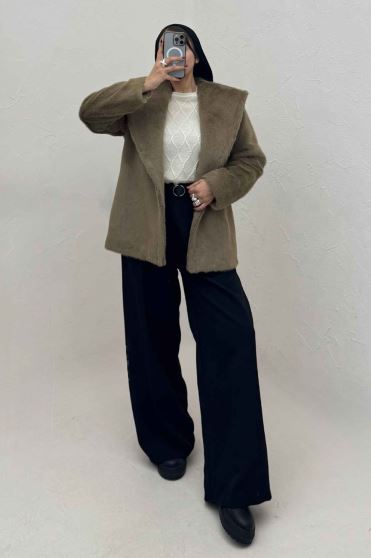 کت پوست آستردار یقه شالی